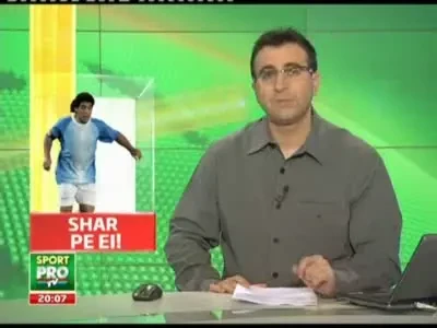 Maradona si-a drogat cainele!