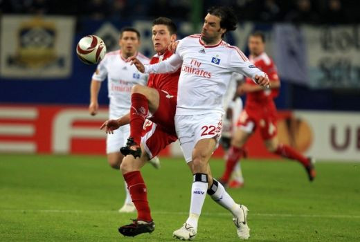 VIDEO: Romanul GROZAV a debutat in Europa: Vezi cea mai mare ratare a serii: Hamburg 2-1 Standard!_20