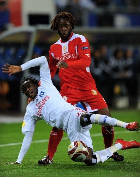 VIDEO: Romanul GROZAV a debutat in Europa: Vezi cea mai mare ratare a serii: Hamburg 2-1 Standard!_29