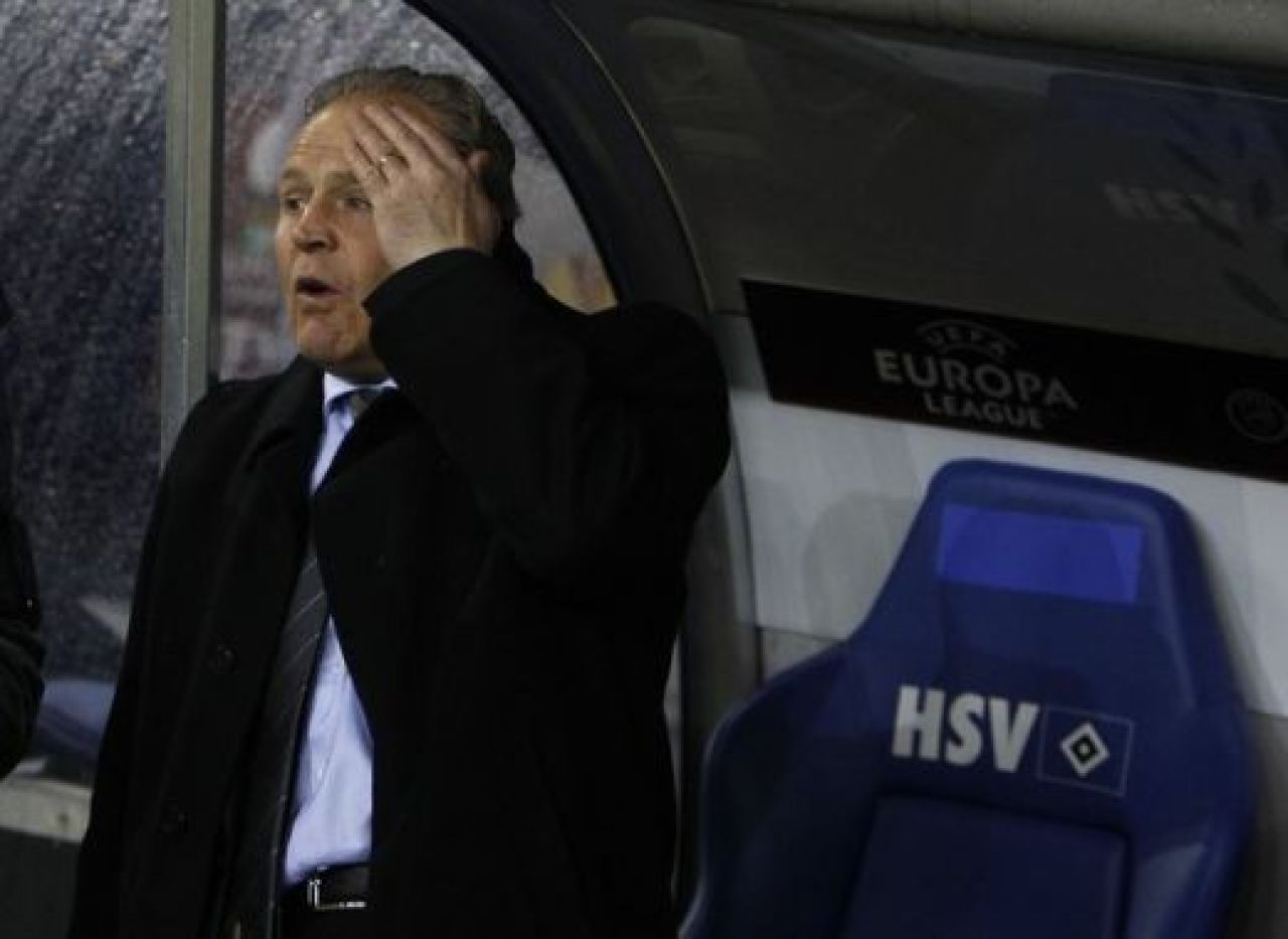 VIDEO: Romanul GROZAV a debutat in Europa: Vezi cea mai mare ratare a serii: Hamburg 2-1 Standard!_34