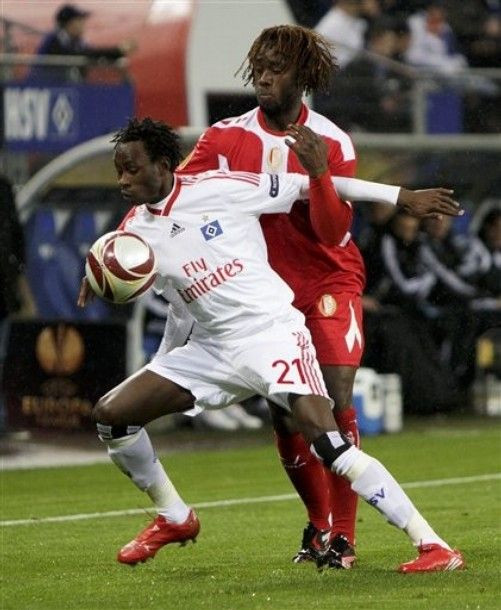 VIDEO: Romanul GROZAV a debutat in Europa: Vezi cea mai mare ratare a serii: Hamburg 2-1 Standard!_36