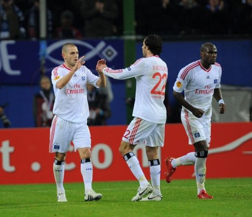 VIDEO: Romanul GROZAV a debutat in Europa: Vezi cea mai mare ratare a serii: Hamburg 2-1 Standard!_46