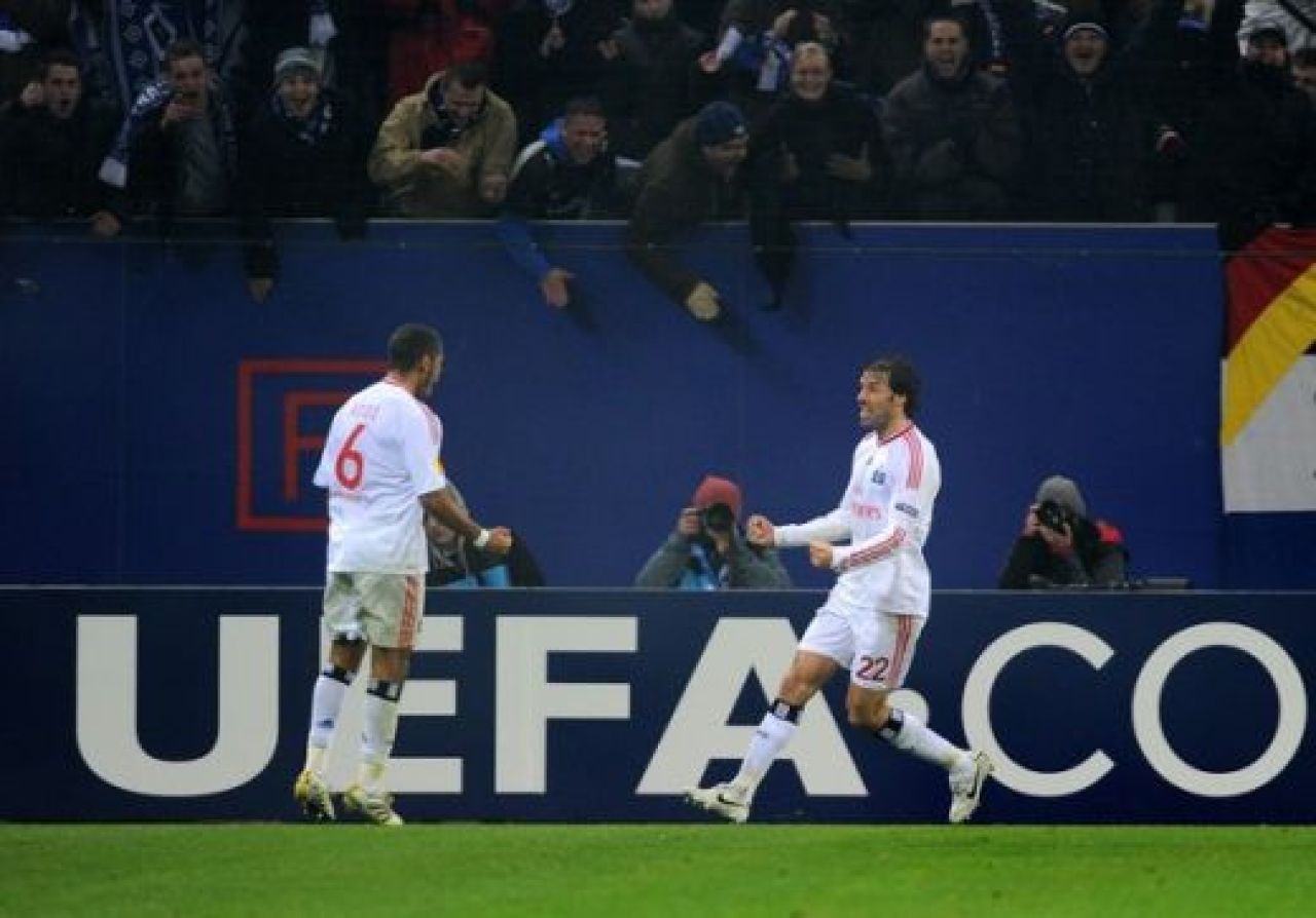 VIDEO: Romanul GROZAV a debutat in Europa: Vezi cea mai mare ratare a serii: Hamburg 2-1 Standard!_48
