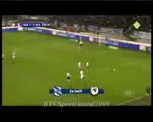 VIDEO: Ce se intampla cand nu stii ce sa faci cu mingea? Ratarea saptamanii in Europa