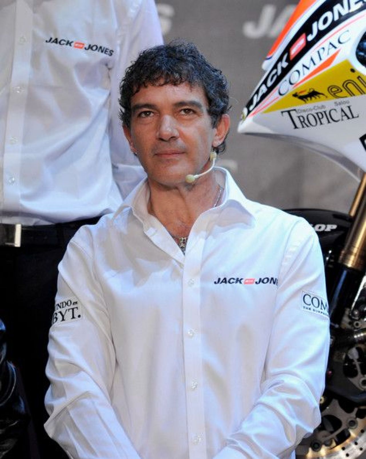 VIDEO: Antonio Banderas si-a prezentat propria echipa de motociclism!_19