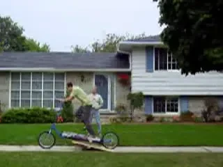 VIDEO EXTREM! Asta e prima TROTINETA off-road!