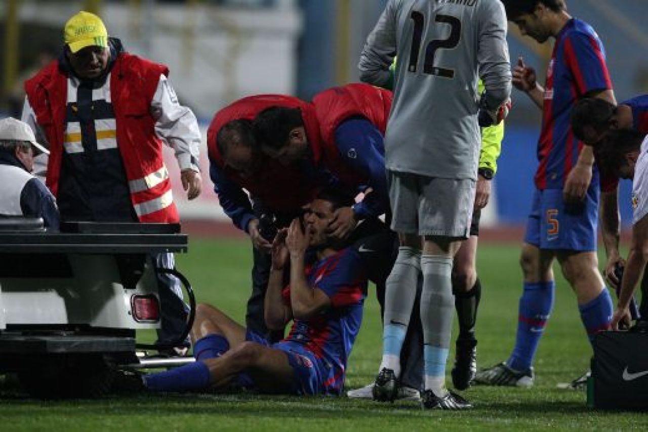 NOROC cu Panduru pe banca! Bistrita 1-2 Steaua! Vezi imagini!_15