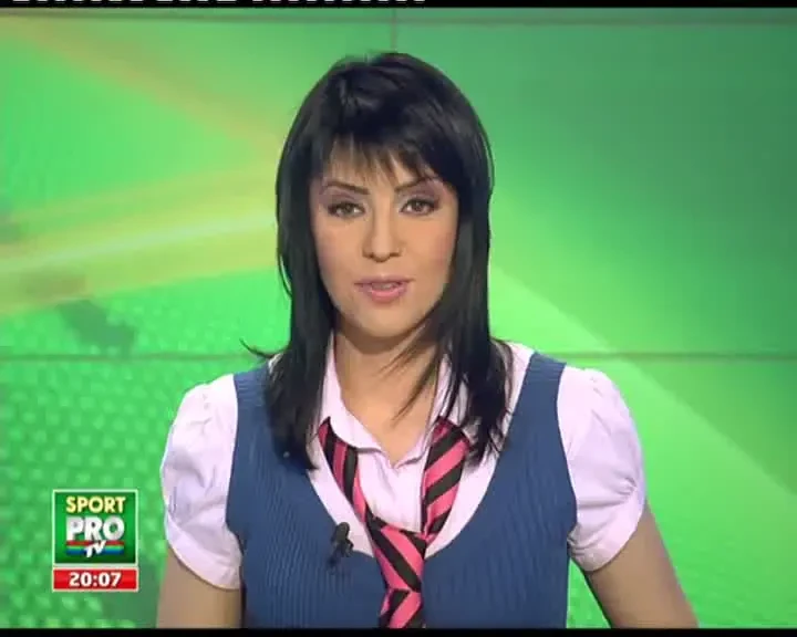 Cu ce SUPER masina de epoca vor fi plimbati dinamovistii daca iau titlul! VIDEO