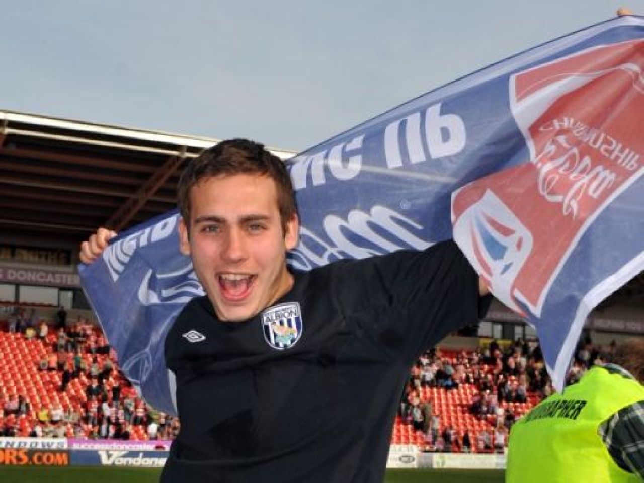 SUPER FOTO / Tamas a facut SHOW in vestiar dupa ce a promovat in Premier League!_9