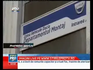 VIDEO Basescu si-a luat Duster!