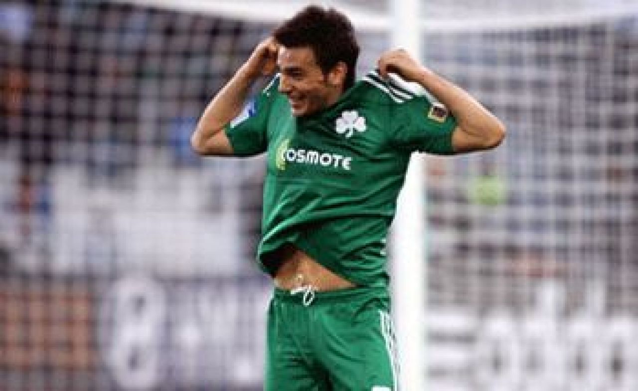 Jucatorii lui Panathinaikos au ramas in chiloti dupa ce au castigat titlul! Vezi nebunia de la final:_15