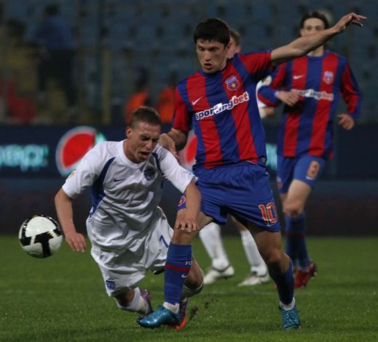 Kapetanos salveaza Steaua: Steaua 2-1 Poli Iasi! Vezi imagini din meci_7