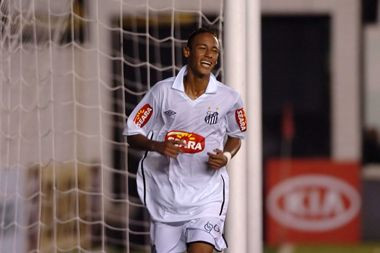VIDEO Pustiul dorit de Real Madrid a dat CINCI goluri intr-un meci! Vezi ce show a facut cu Robinho in Cupa Braziliei!_3