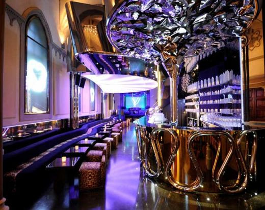 Mutu s-a batut din nou! A aparat-o pe Consuelo! Vezi cum arata clubul:_6