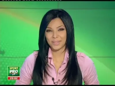 Jos textila! Flamingo Boys se dezbraca pentru Oltchim!