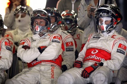 VIDEO / McLaren castiga totul in China. Vezi filmul cursei!_7