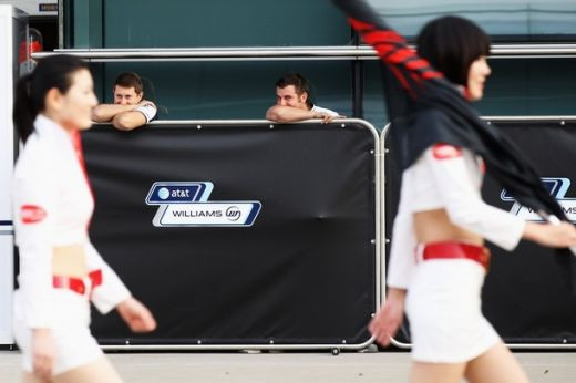 VIDEO / McLaren castiga totul in China. Vezi filmul cursei!_8