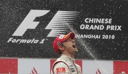VIDEO / McLaren castiga totul in China. Vezi filmul cursei!_66