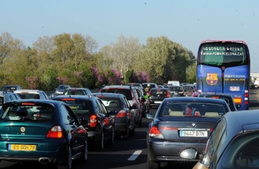 FOTO / Extraterestrii fara figuri!  Barcelona a plecat la Milano cu.. autocarul!_16