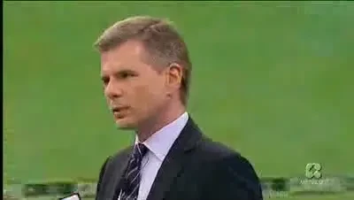 MACEL dupa Roma - Lazio! Trei oameni INJUNGHIATI! O familie a scapat cu viata dintr-o masina in flacari