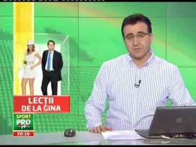 VIDEO&nbsp;Gina de Goluri si Goale l-a invatat pe Craciunescu sa mearga cu rolele!