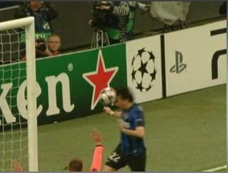 Chivu si Inter, aproape de finala! Inter 3-1 Barcelona! Vezi golurile 3D!_17