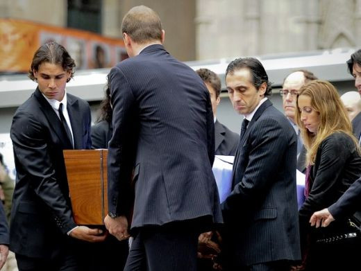 VIDEO Emotionant! Nadal a purtat sicriul lui Juan Antonio Samaranch!_4