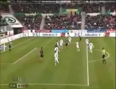 VIDEO&nbsp;I-a daramat ca la popice! Vezi inca o nebunie de bucurie la gol!