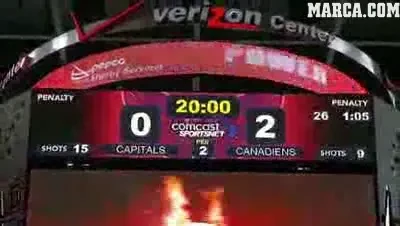 VIDEO / Si-a scos un dinte LIVE la TV! De ce este hocheiul un sport DUR: