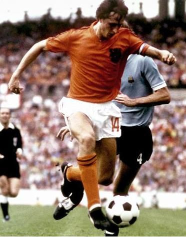 TOP 10 cei mai buni nr 10 din istorie!_4