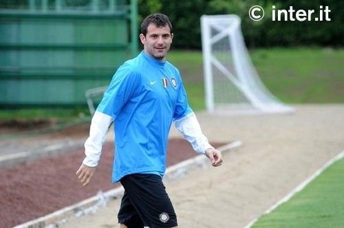 Sneijder, Chivu si Balotelli convocati de Inter! Vezi ce capcana le pregateste Barcelona!_21