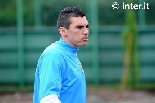 Sneijder, Chivu si Balotelli convocati de Inter! Vezi ce capcana le pregateste Barcelona!_22