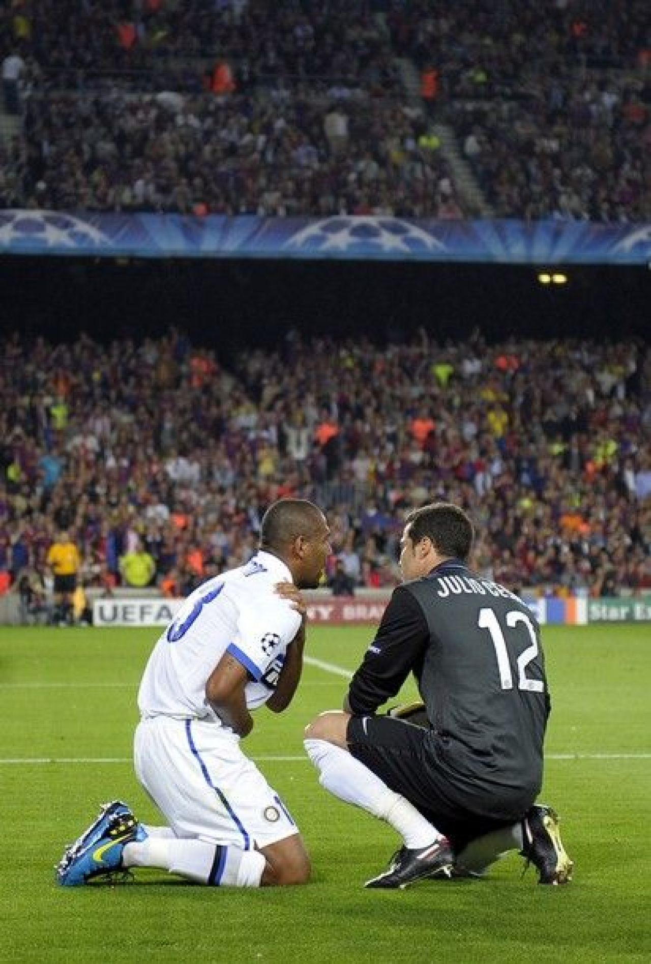 Inter si Cristi Chivu, in FINALA Ligii: Barca 1-0 Inter! Vezi 3D golul superb marcat de Pique_17