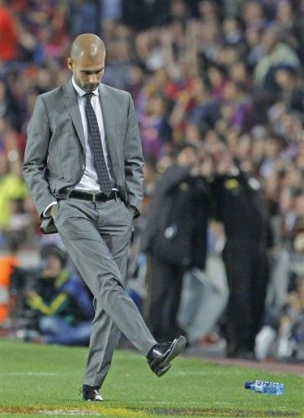 Pentru ce a fost eliminat Motta de la Inter! Vezi cum l-a luat de ceafa pe Busquets:_9