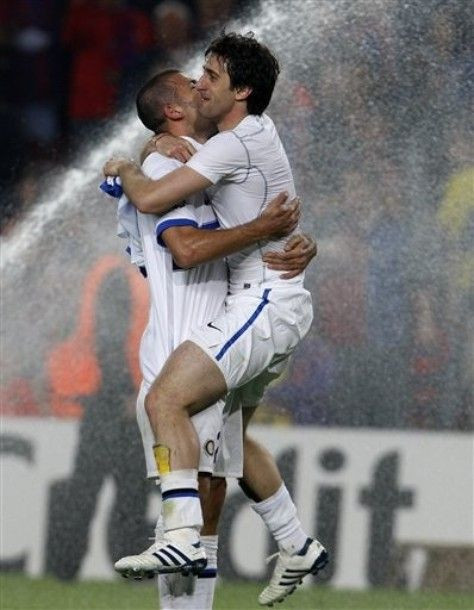 VIDEO Mourinho, luat de gat de Valdes! Barcelona pune stropitorile pe Inter ca sa nu se bucure cu fanii!_2