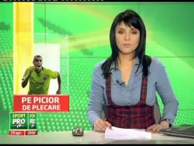 Cine il duce pe Banel Nicolita la AS Roma!