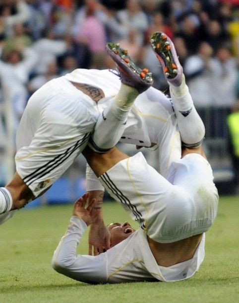 VIDEO Ronaldo o mentine pe Real in lupta cu Barcelona! Real Madrid 3-2 Osasuna!_6