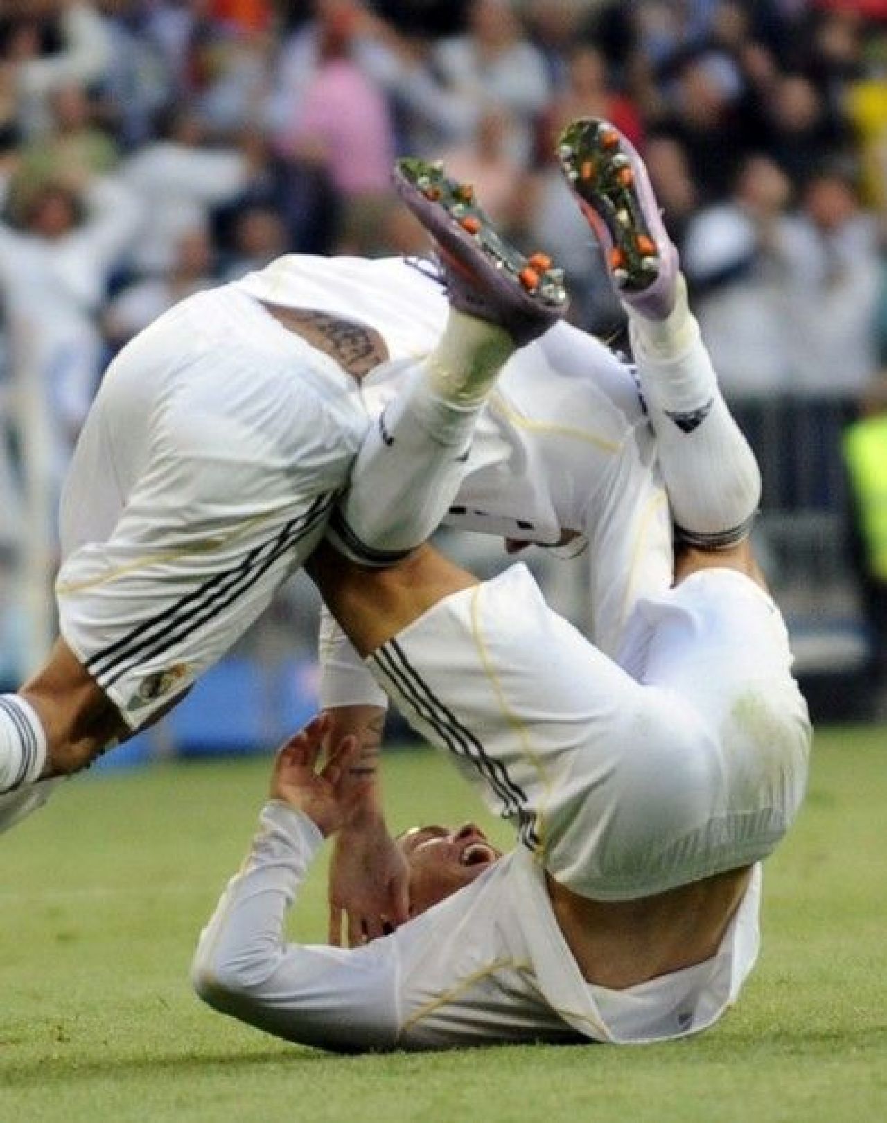 VIDEO Ronaldo o mentine pe Real in lupta cu Barcelona! Real Madrid 3-2 Osasuna!_6