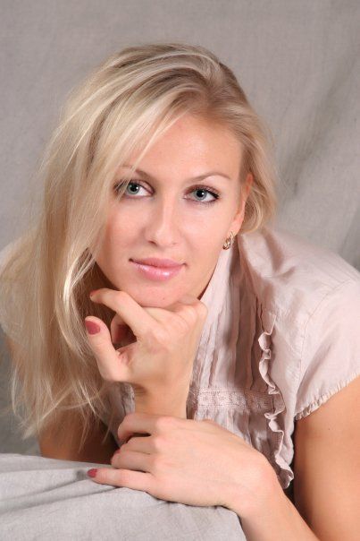 A facut 10 ani volei si la 15 ani s-a apucat de handbal: SEXY Anastasia vrea sa aduca LIGA la Valcea!_4