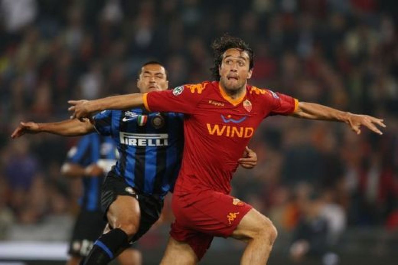 Chivu a castigat Cupa Italiei!! AS Roma 0-1 Inter, in finala!_11