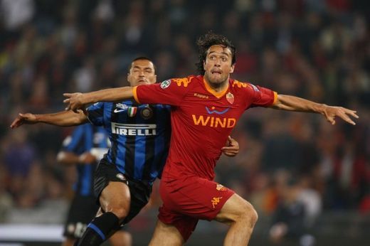 Chivu a castigat Cupa Italiei!! AS Roma 0-1 Inter, in finala!_11