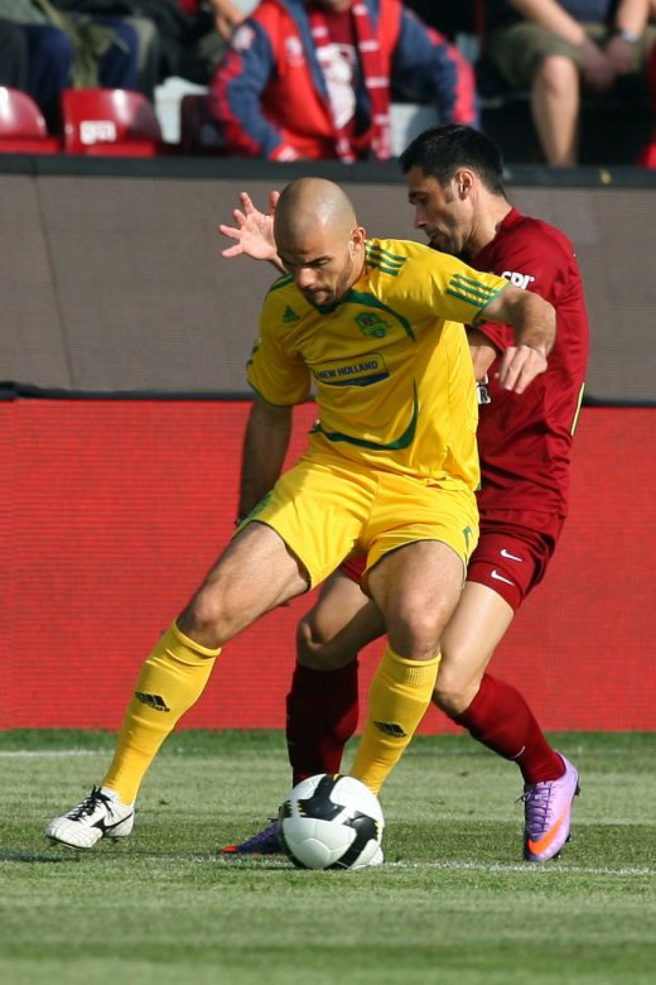 Derby low-Costly! CFR-ului i-a fost refuzat un penalty! Vezi imagini!_2