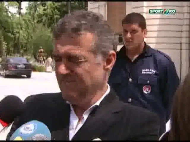 Piturca negociaza ACUM preluarea Stelei! Becali: Nu mai fac transferuri, antrenorul raspunde de tot!