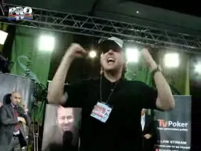 FABULOS: Un&nbsp;tanar de 24&nbsp;de ani&nbsp;a castigat peste 2 miliarde de lei la poker!