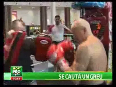 VIDEO: Un batranel de 75 de ani a facut show la Se cauta un greu!
