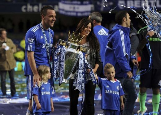 CHELSEA ESTE CAMPIOANA! Chelsea 8-0 Wigan_19