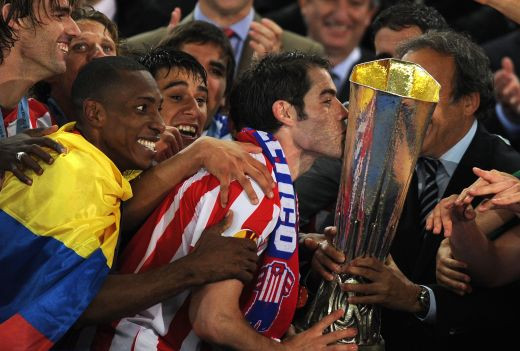 VIDEO / ATLETICO castiga Europa League! Forlan este EROUL de la Hamburg!_6