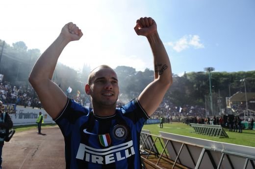 SUPER VIDEO Chivu a ridicat trofeul! Vezi premierea lui Inter!_9