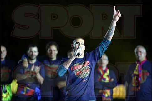 VIDEO / Emotionant! Ce mesaje le-au transmis jucatorii Barcei fanilor de pe Camp Nou:_7