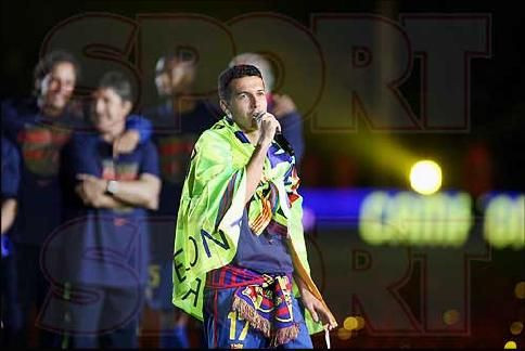 VIDEO / Emotionant! Ce mesaje le-au transmis jucatorii Barcei fanilor de pe Camp Nou:_9